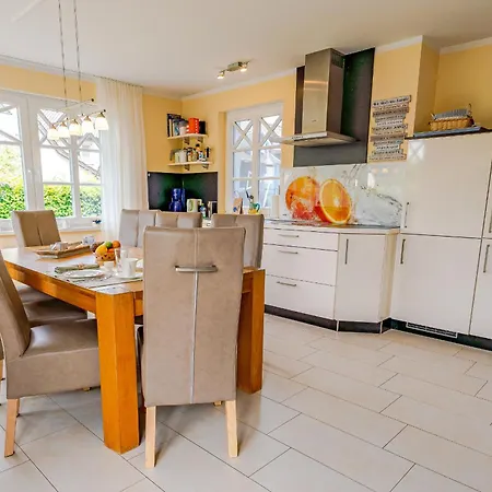 Kornblume Nyaraló *